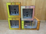 4 Rail King Train Buildings in boxes