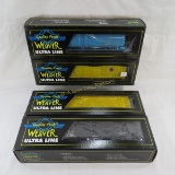 4 Weaver Ultra Line train cars CGW with boxes