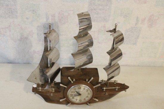 Sessions Self-Starting Sailing Ship Clock