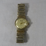 1960's Bulova 23 jewel self wind 10KRGP watch