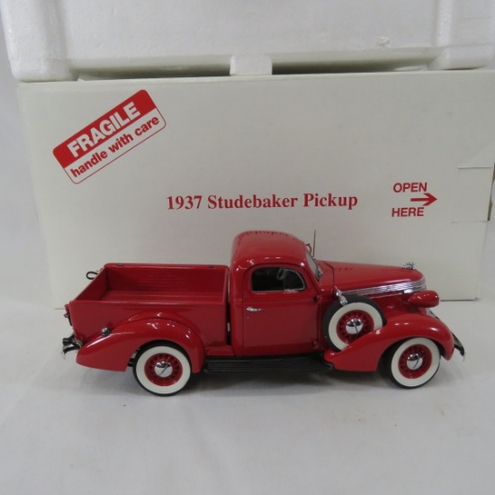 Danbury Mint 1937 Studebaker pick up