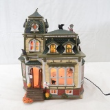 Dept 56 Haunted Mansion in original Box- works