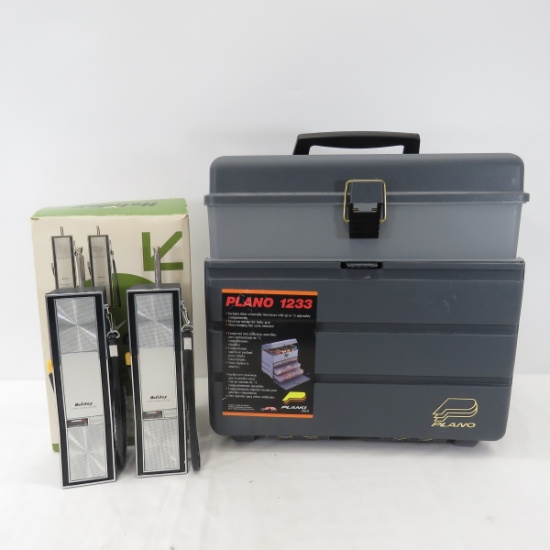 2 Walkie Talkies & Electronic Parts in Tool Box