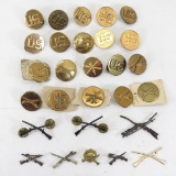US Army Infantry Insignia & Collar Disks