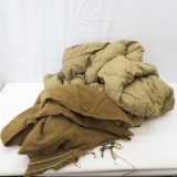 US Military Sleeping Bag and 2 Blankets