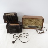 3 Vintage Radios - untested