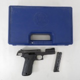 Smith & Wesson Model 422 .22 LR CTG Pistol