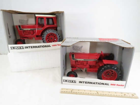 2 ERTL Special Edition International tractors NIB