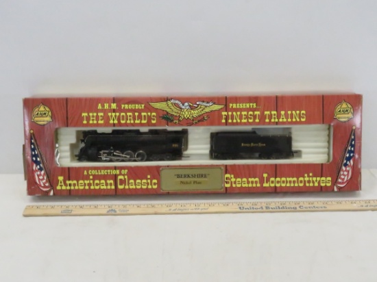 Berkshire HO Nickel Plate Steam Locomotive NIB