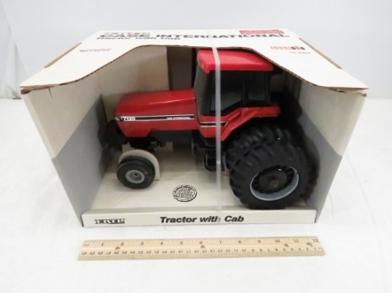 ERTL CASE International 7140 Tractor 1:16 NIB