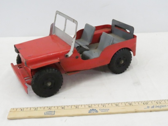 Vintage pressed steel Willy's Jeep