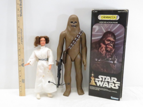 Star Wars Large Size Chewbacca in box & Leia