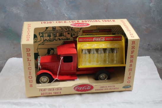 Gearbox 1930s Coke Bottling Truck NIB 1:24 Scale