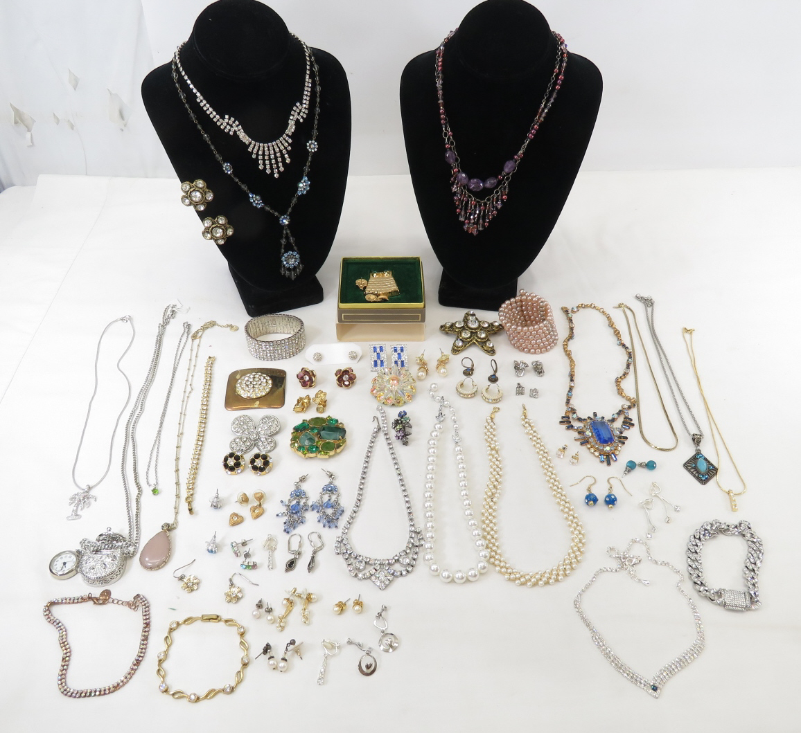 HAR, Roman, Sorrelli, Tres Jolie & Other Jewelry | Proxibid