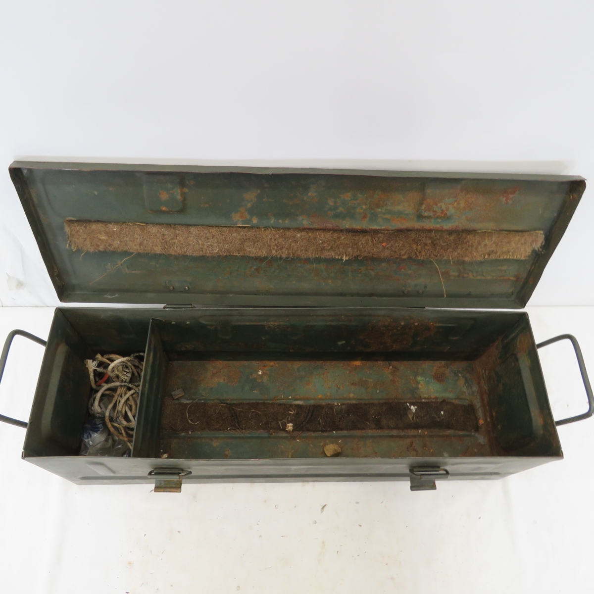 1944 Mine AT M152 & 1941 Metal Ammo/Rocket case | Proxibid