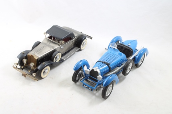 1934 Bugatti Race Car Diecast & 1931 Car Radio