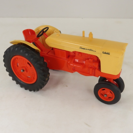 Jo-Han Case-o-matic 800 Plastic Tractor 1/16