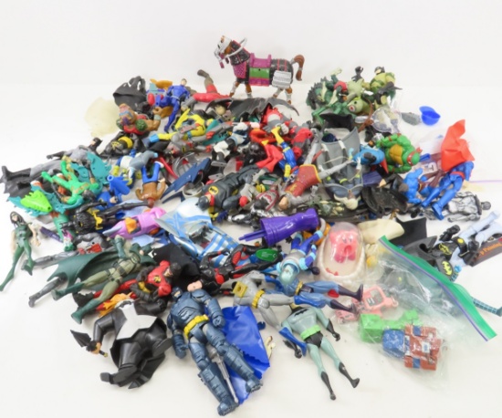 Mixed loose action figures & accessories