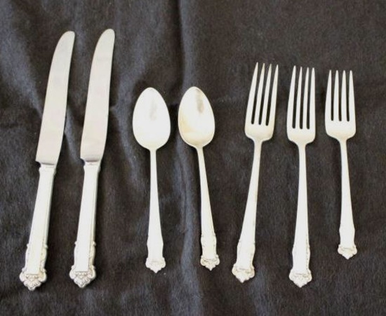 7 Pcs. Lunt Sterling Silver Flatware English Shell