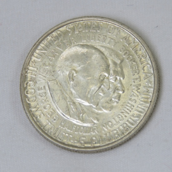 1952 Washington & Carver Half Dollar BU