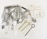 Military cutlery and recognition cards