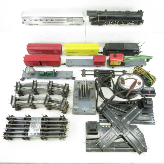 Vintage American Flyer S Gauge Train Set & Access
