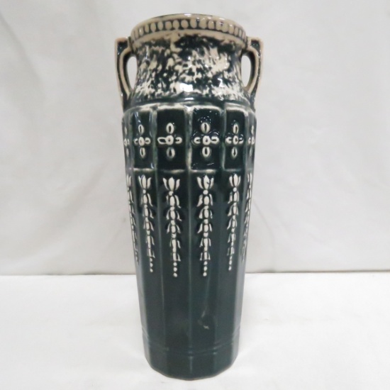 9" Red Wing Art Pottery Green & White Grecian Vase