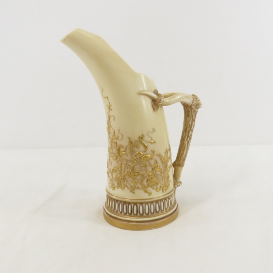 Royal Worcester Porcelain #1116 Pitcher 8.5"