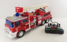 R/C Hook and Ladder Truck No. 18- Made in China