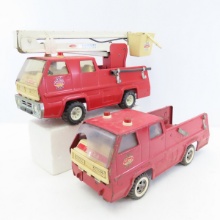 2 Vintage Tonka Snorkel Trucks