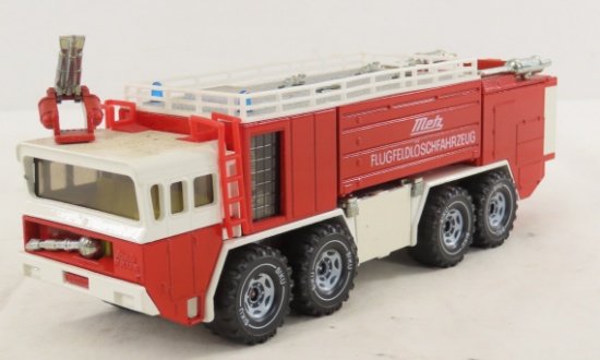 Siku German V332 Metz Flugfeld Loschfahrzeug Truck