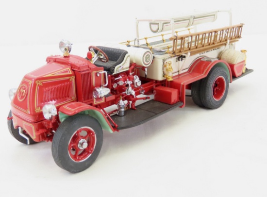 Danbury Mint1926 Mack AC Rotary Pumper