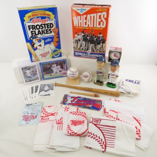 Oliva Signed Ball & Photo & Twins Collectibles