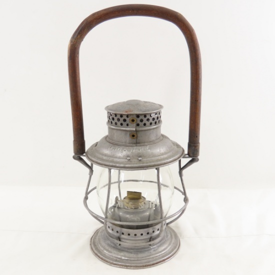 DM&N RY Etched Globe Adlake Switchman's Lantern