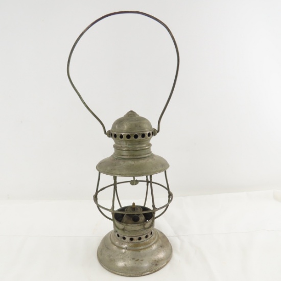 Adams & Westlake Conductor Lantern (No Globe)
