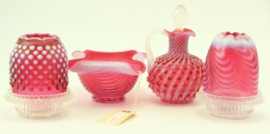 Lot #9- 4pc Cranberry swirl glass lot to include: pinched glass 4” candy bowl, 4 “  fairy lantern,