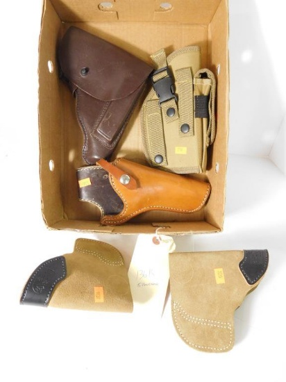 Lot #136K - (5) Pistol holsters 