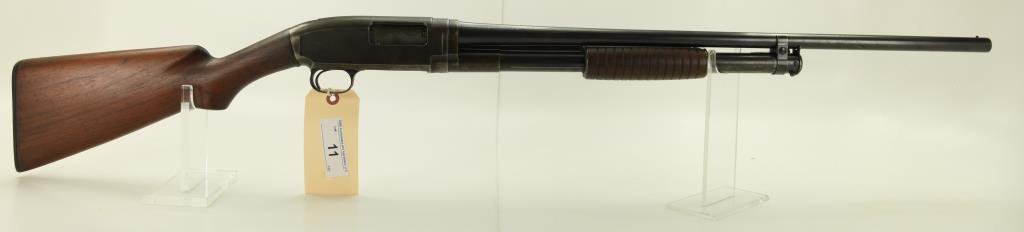 Lot #11 - Winchester Mdl 1912 Pump Action Shotgun 20 Ga SN# 20150~~ 25” BBL, 44” OAL. Full