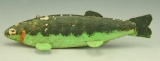 Lot 3377 - Primitive carved fish decoy in green and black paint 6”