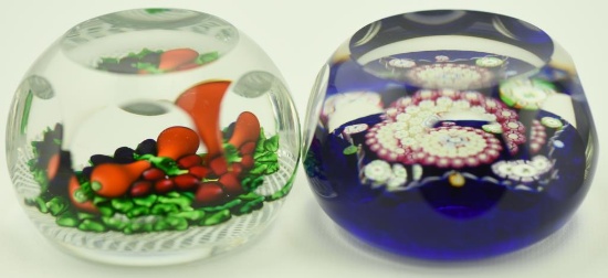 Lot 1280a - (2) Excellent quality art glass paperweights: both signed & dated in cane; incl.