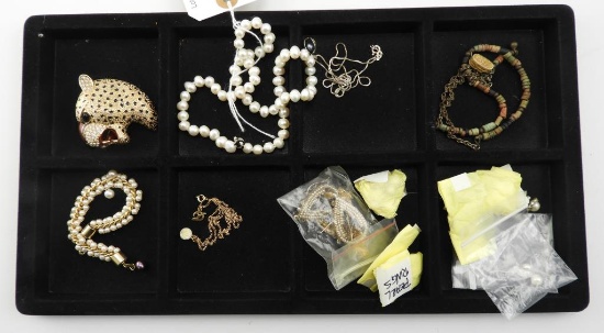 Lot 1645 - Jewelry lot consisting of Ciner leopard brooch, sterling necklace, 2 sterling and