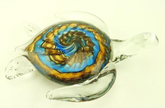 Lot 1687 - Art glass turtle paperweight