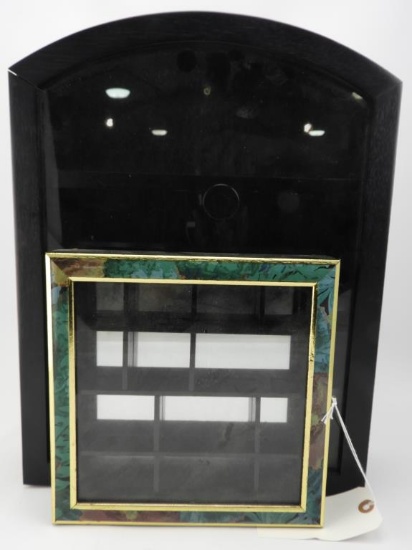 Lot 1707 - (2) Wall mount shelves for miniatures