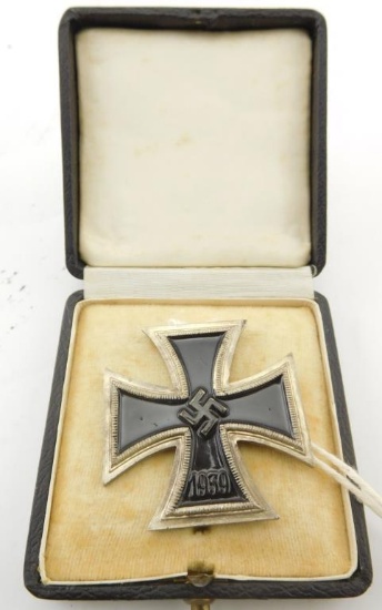 1939 Iron Cross 1st class medal in box     