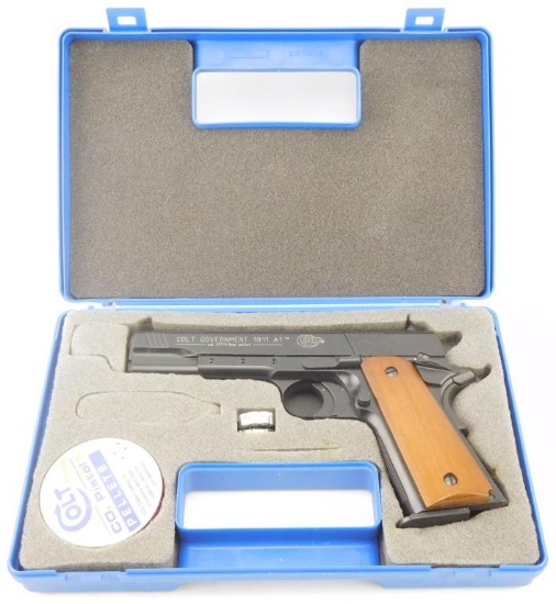Colt Government 1911 A1 pellet pistol: 4.5mm pellet, Co2 powered, in original case   