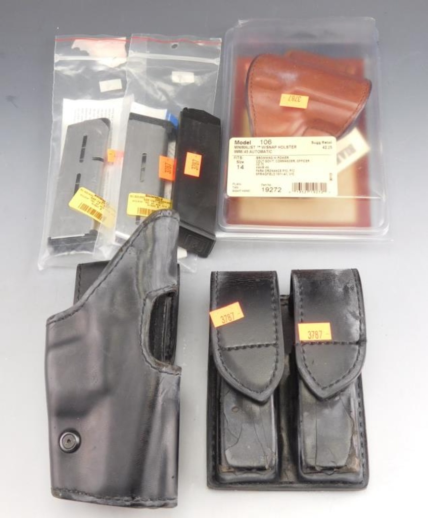 Lot #296 - Various Holsters and Clips to include; Safariland belt Holster for glock 17,