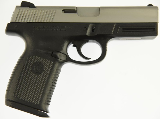 SMITH & WESSON SW9VE Semi Auto Pistol