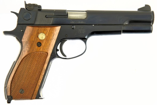 SMITH & WESSON 52-2 Semi Auto Pistol