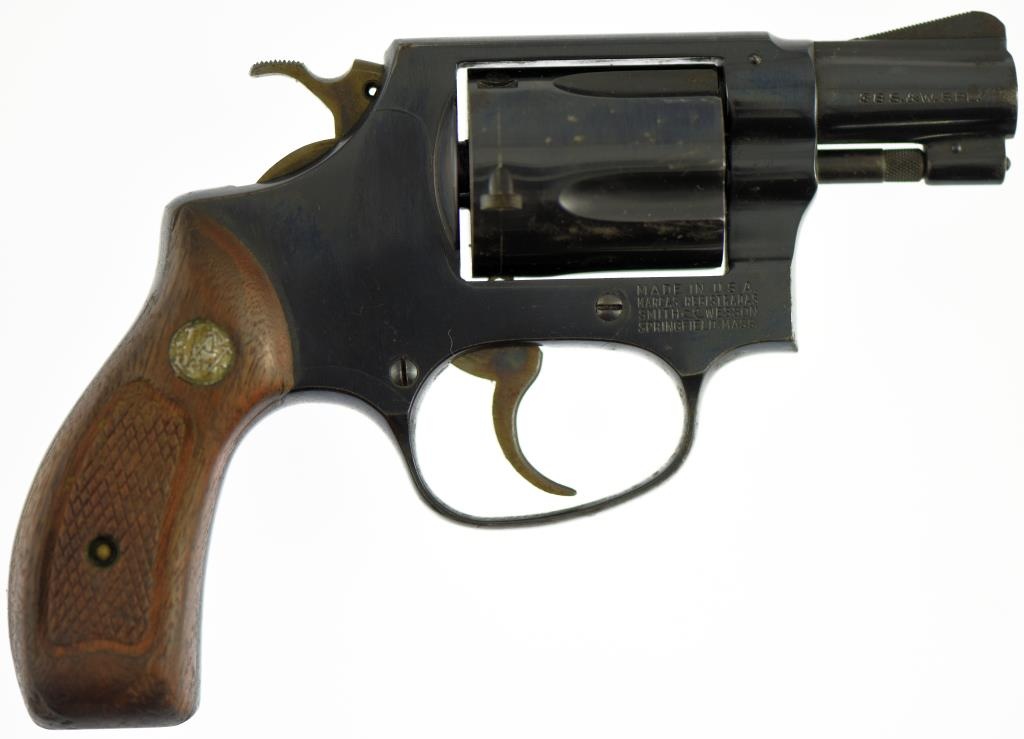 SMITH & WESSON MDL 36 Double Action Revolver