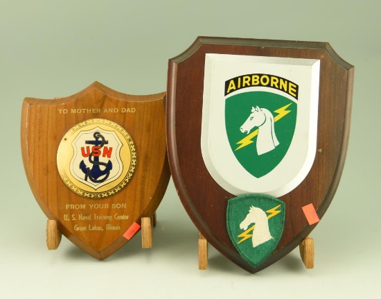 Lot #48 - Airborne plaque and United States Navy Training Plaque